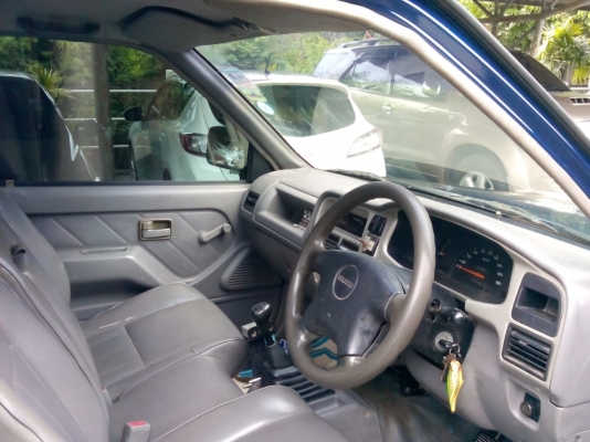 ขาย ISUZU 2.5 SPARK EX TURBO โฉม DRAGON ปี01 พาวเวอร์แท้โรงงาน พร้อมบรรทุก เอกสารพร้อมโอน