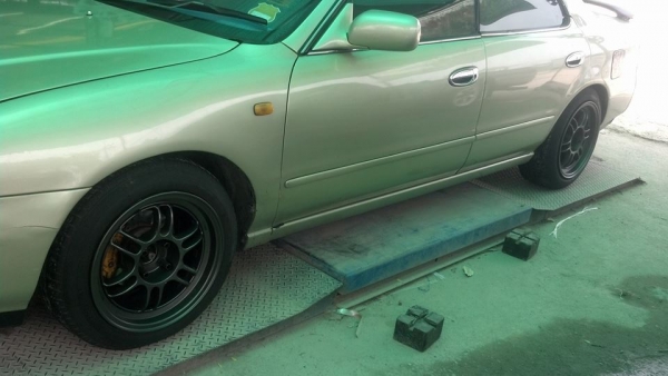 Rpf1 ขอบ 15 กว้าง 8 สีเทาดำ 4 รู 100 พร้อมยาง