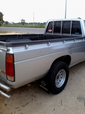 ขายรถกระบะบิ๊กM สภาพพร้อมใช้ ปี95 เครื่องBD 25ดี ไม่มีไอ ไม่มีผุ สีดี