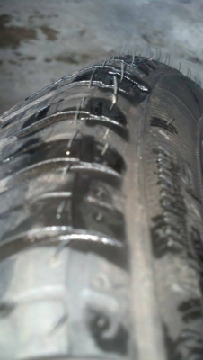 ล้อพร้อมยาง 185-55-15 ปี 13 เกือบป้ายแดง