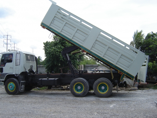 ขายรถสิบล้อ HINO 3M 240 แรงม้า กระบะดั้มใหม่ ยาง 90 \%  10 เส้น สวยๆ แบบนี้ขายเพียง 1280000 บาทเงินไม่พอมีไฟแนนท์ให้ 700,000 ขึ้น  089-2406621