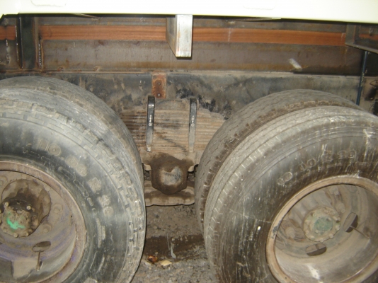 ขายรถสิบล้อ HINO 3M 240 แรงม้า กระบะดั้มใหม่ ยาง 90 \%  10 เส้น สวยๆ แบบนี้ขายเพียง 1280000 บาทเงินไม่พอมีไฟแนนท์ให้ 700,000 ขึ้น  089-2406621