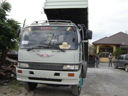 ขายรถสิบล้อ HINO 3M 240 แรงม้า กระบะดั้มใหม่ ยาง 90 \%  10 เส้น สวยๆ แบบนี้ขายเพียง 1280000 บาทเงินไม่พอมีไฟแนนท์ให้ 700,000 ขึ้น  089-2406621