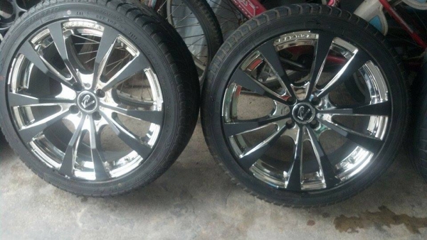 แม็กวีไอพี ขอบ 17 กว้าง 7 ออฟ 42 พร้อมยาง