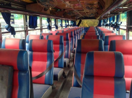 ขายด่วน รถบัส สภาพพร้อมใช้งาน 330,000 บาท