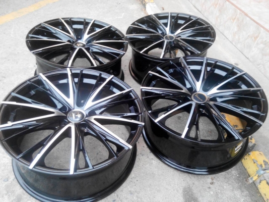 Kranze made In Taiwan 18 /5/114.3et42 กว้าง8"ทั้งสี่วงของใหม่ ขายถูก8500 สนจัยดู ของได้ที่ คลอง2 คลองหลวง ซ,บงกช11  0898128457 ไอดี chaichaimax จัดส่งทั่วประเทศ ซ.บงกช11https://www.facebook.com/profile.php?id=1000062310313