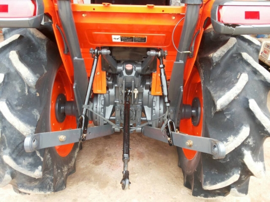 ปัญญาแทรคเตอร์มาแล้ว... คูโบต้า L3608 พร้อมใบมีดคานล่างFD163F โรตาลี่ตราช้าง เล่มทะบียนพร้อม พร้อมส่งทั่วไทยครับ