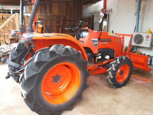 ปัญญาแทรคเตอร์มาแล้ว... คูโบต้า L3608 พร้อมใบมีดคานล่างFD163F โรตาลี่ตราช้าง เล่มทะบียนพร้อม พร้อมส่งทั่วไทยครับ