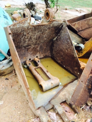 ขาย บุั้งกี้ komatsu pc200-5,6,7