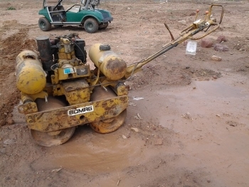 ขาย - รถบดดินแบบเดินตาม BOMAG: BW65S เครื่องยนต์ดีเซล ล้อเหล็ก พร้อมใช้งาน ขาย - รถบดดินแบบเดินตาม BOMAG: BW65S เครื่องยนต์ดีเซล ล้อเหล็ก พร้อมใช้งาน
