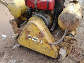 ขาย - รถบดดินแบบเดินตาม BOMAG: BW65S เครื่องยนต์ดีเซล ล้อเหล็ก พร้อมใช้งาน ขาย - รถบดดินแบบเดินตาม BOMAG: BW65S เครื่องยนต์ดีเซล ล้อเหล็ก พร้อมใช้งาน