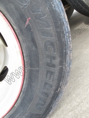 รถบรรทุก10ล้อ บรรทุกน้ำมัน MITSUBISHI FUSO FN517M