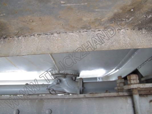 รถบรรทุก10ล้อ บรรทุกน้ำมัน MITSUBISHI FUSO FN517M