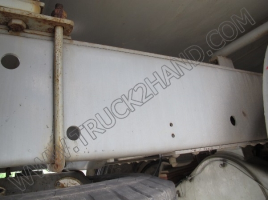 รถบรรทุก10ล้อ บรรทุกน้ำมัน MITSUBISHI FUSO FN517M