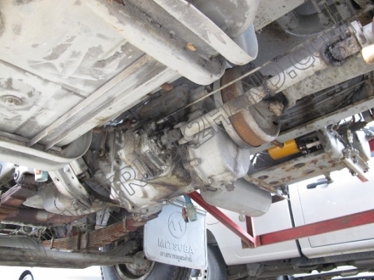 รถบรรทุก10ล้อ บรรทุกน้ำมัน MITSUBISHI FUSO FN517M