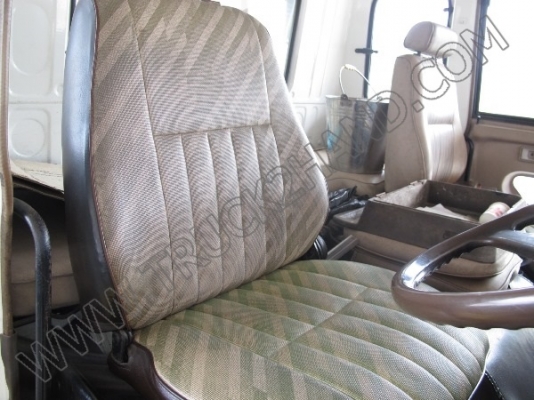 รถบรรทุก10ล้อ บรรทุกน้ำมัน MITSUBISHI FUSO FN517M