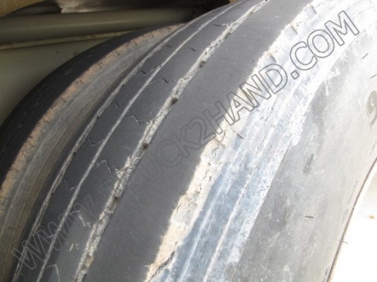 รถบรรทุก10ล้อ บรรทุกน้ำมัน MITSUBISHI FUSO FN517M