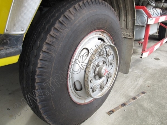 รถบรรทุก10ล้อ บรรทุกน้ำมัน MITSUBISHI FUSO FN517M