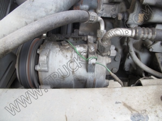 รถบรรทุก10ล้อ บรรทุกน้ำมัน MITSUBISHI FUSO FN517M