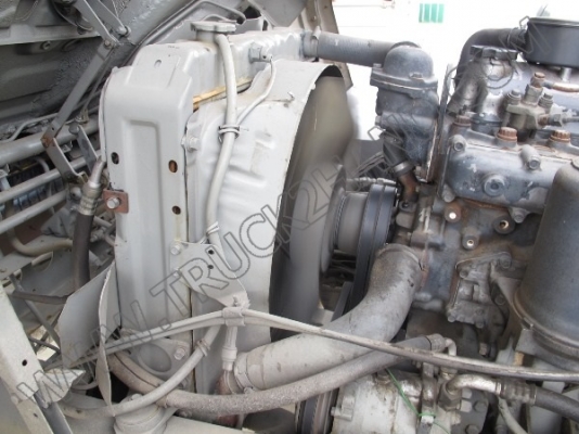 รถบรรทุก10ล้อ บรรทุกน้ำมัน MITSUBISHI FUSO FN517M