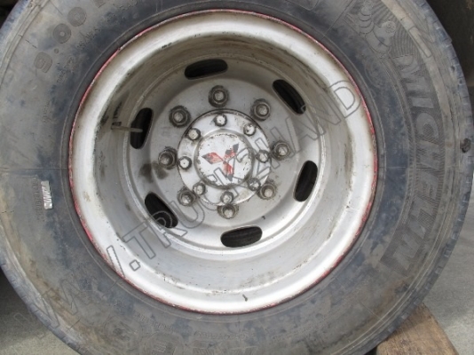 รถบรรทุก10ล้อ บรรทุกน้ำมัน MITSUBISHI FUSO FN517M