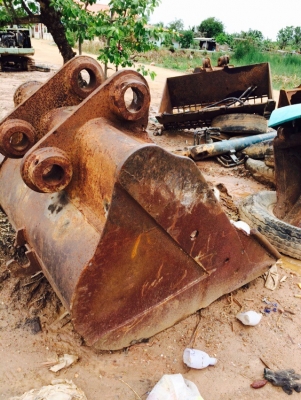 ขาย บุั้งกี้ CAT ตามสภาพครับ