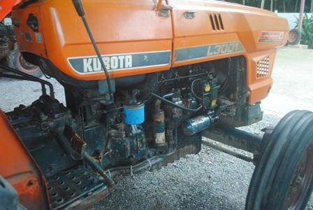 ขายรถไถ Kubota L3001 ตามสภาพครับ สีเดิมๆ