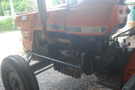 ขายรถไถ Kubota L3001 ตามสภาพครับ สีเดิมๆ ขายรถไถ Kubota L3001 ตามสภาพครับ สีเดิมๆ