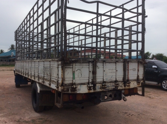 ขายISUZU Rocky6ล้อ FTR.แท้ เครื่อง (6BD 165แรง) ยาว7.2 ม. เบรคจิ๊ฟฟี่ พวงมาลัยพาว์เวอร์  ขับดี ครัทซีสวย ขาย 600,000 บาท