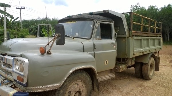 6ล้อหน้ายาว165แรงISUZU รถสวย..คัสซีสวย หัวสวย..พ.เพาเวอร์ เล่มพร้อม ภาษีไม่ขาด