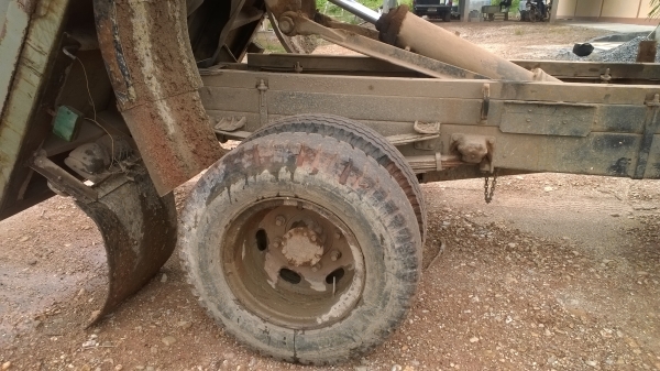 6ล้อหน้ายาว165แรงISUZU รถสวย..คัสซีสวย หัวสวย..พ.เพาเวอร์ เล่มพร้อม ภาษีไม่ขาด