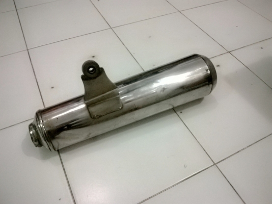 ขายท่อเดิม Bandit 400 cc. ครับ ราคาถูกๆ