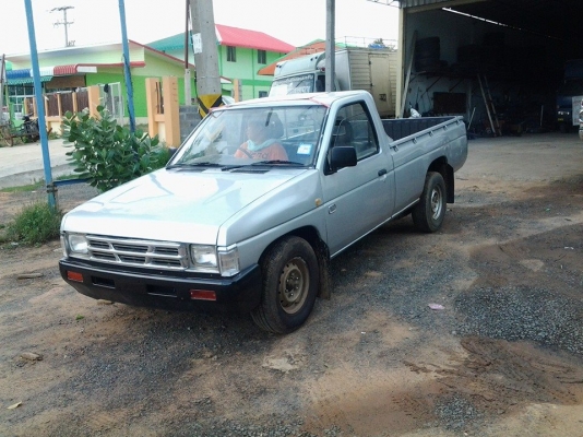 ขายนิสสันบิ๊กเอ็มหัวเดียว