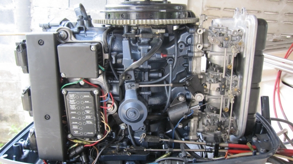 ขายเรือเร็วหนีขโมย