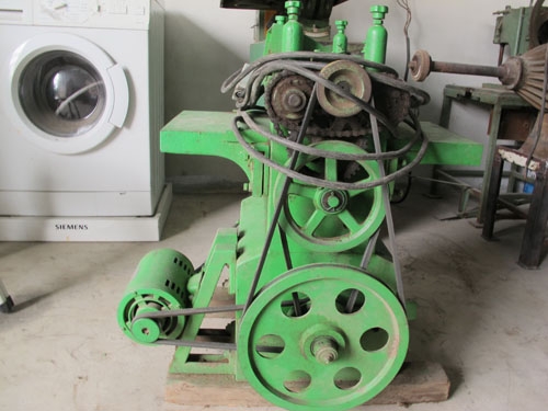 ขายเครื่องรีดไม้ ไสไม้ Dainichi ญี่ปุ่นแท้มอเตอร์มิตซูบิชิ