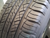 ขายยาง225/65/17 ยางMICHELIN   LATITUDE   ปี  12  ( 1 ชุด )