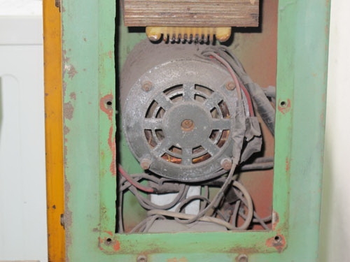 ขายเลื่อยสายพานDY310-SAWMASTER ตัดไม้ เหล็กได้เลย