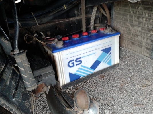 หกล้อดั้มอีซูสุ 3 คิว 100 แรงม้า   (รถสวยมาก) พร้อมใช้งาน  เล่มพร้อมโอน...