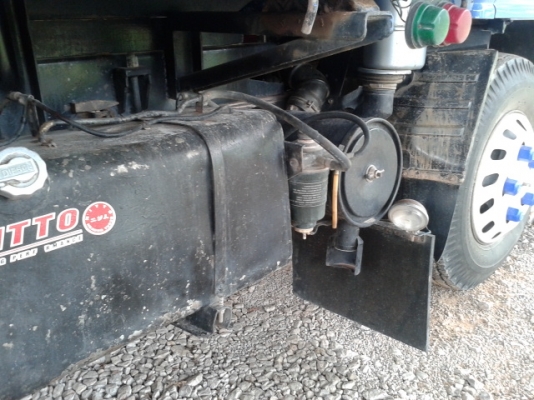 หกล้อดั้มอีซูสุ 3 คิว 100 แรงม้า   (รถสวยมาก) พร้อมใช้งาน  เล่มพร้อมโอน...