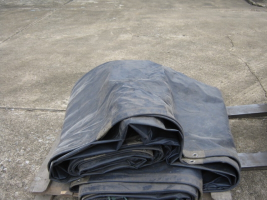 ขายผ้าใบคลุมรถ6-10ล้อ