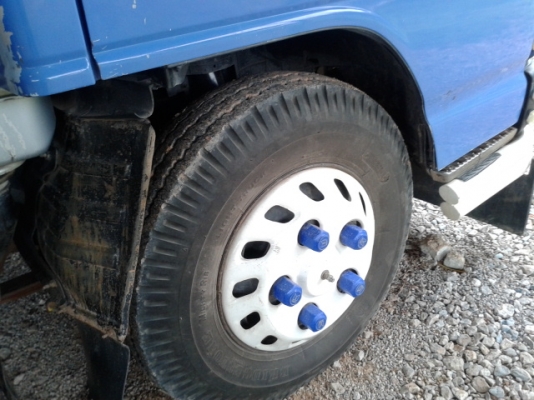 หกล้อดั้มอีซูสุ 3 คิว 100 แรงม้า   (รถสวยมาก) พร้อมใช้งาน  เล่มพร้อมโอน...