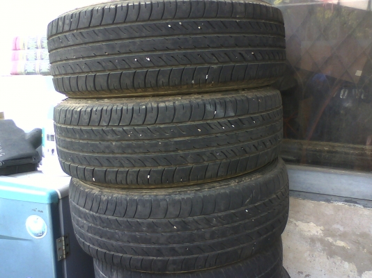ยางรถ 215/70 R15c  พร้อมกระทะเกียสปอร์ตเทจ