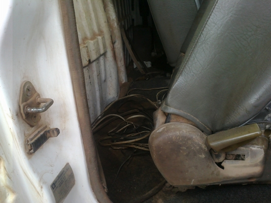 รถเดิมมาก แอร์ ยางดี เกียรดี ภาษีไม่ขาด ขายถูกมากแล้ว (รอบริการ 24 ซม.) รถเดิมมาก แอร์ ยางดี เกียรดี ภาษีไม่ขาด ขายถูกมากแล้ว (รอบริการ 24 ซม.)