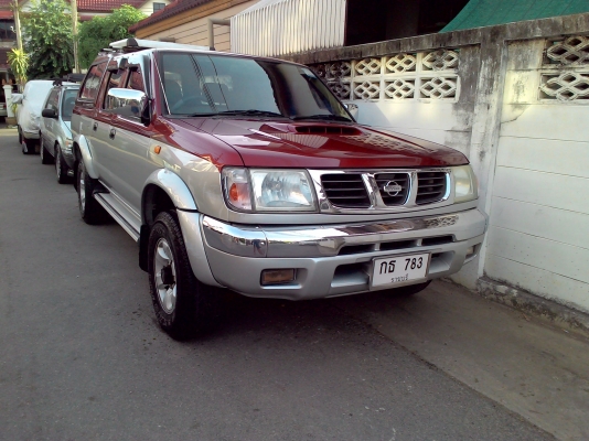 NISSAN FRONTIER 4ประตู 2,500 CC. TURBO INTER 4WD