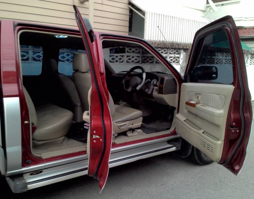 NISSAN FRONTIER 4ประตู 2,500 CC. TURBO INTER 4WD NISSAN FRONTIER 4ประตู 2,500 CC. TURBO INTER 4WD