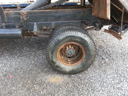 หกล้อดั้ม isuzu NPR 115 ตัวแท้ เกียร์ NPR 13 นิ้ว Fหน้าFหลัง พวงมาลัยเพาเวอร์ ระบบไฟฟ้า