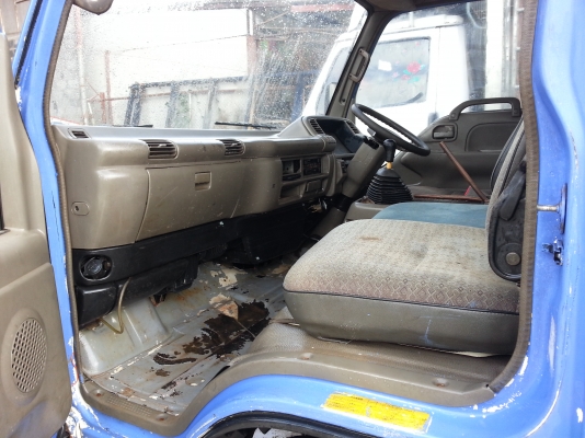 หกล้อดั้ม isuzu NPR 115 ตัวแท้ เกียร์ NPR 13 นิ้ว Fหน้าFหลัง พวงมาลัยเพาเวอร์ ระบบไฟฟ้า