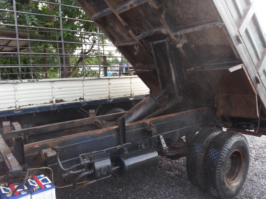 หกล้อดั้ม isuzu NPR 115 ตัวแท้ เกียร์ NPR 13 นิ้ว Fหน้าFหลัง พวงมาลัยเพาเวอร์ ระบบไฟฟ้า