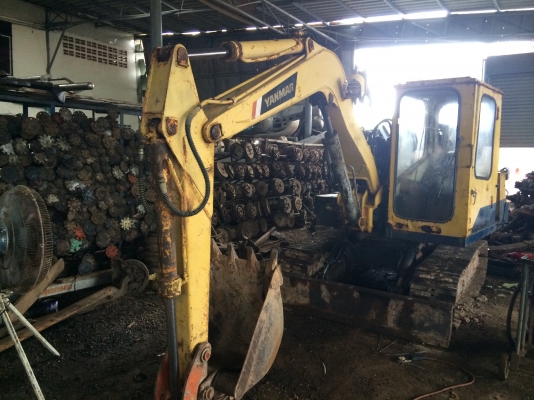 ขายรถแมคโครเล็ก ยี่ห้อ ยันมาร์ เทึยบเท่า PC40 รถมือสองจากญี่ปุ่น ลดราคาจาก 285,000 เหลือ 250,000 ค่ะ ขายรถแมคโครเล็ก ยี่ห้อ ยันมาร์ เทึยบเท่า PC40 รถมือสองจากญี่ปุ่น ลดราคาจาก 285,000 เหลือ 250,000 ค่ะ