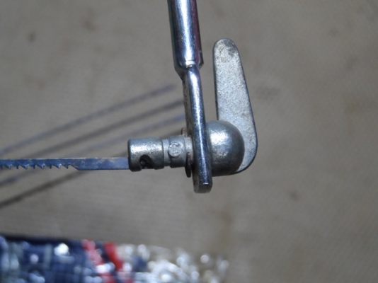 เลื่อยฉลุ เลื่อยองศาครับ